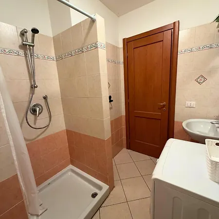 -sanremo-bussana- Suite-b With Ac - 5 Min From The Sea *